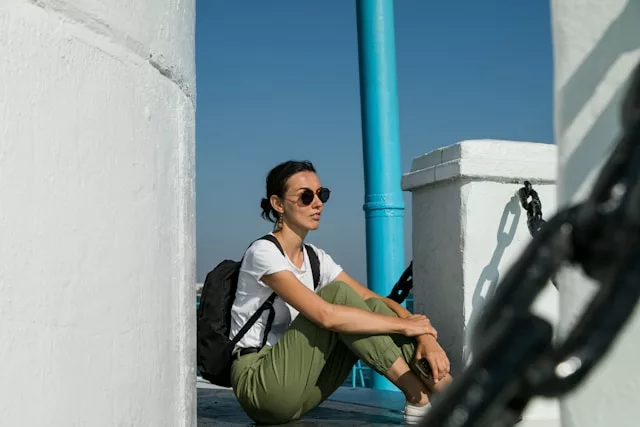 comfortable outfit - digital nomad gifts