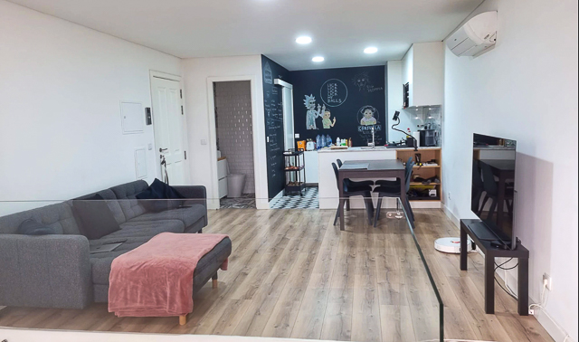 spacious two-bedroom duplex - porto long-term rentals